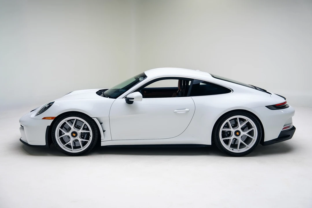 2024 Porsche 992 S/T - Image 13 of 21