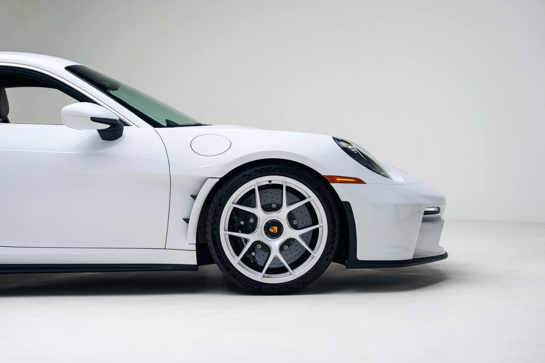 2024 Porsche 992 S/T - Image 20 of 21