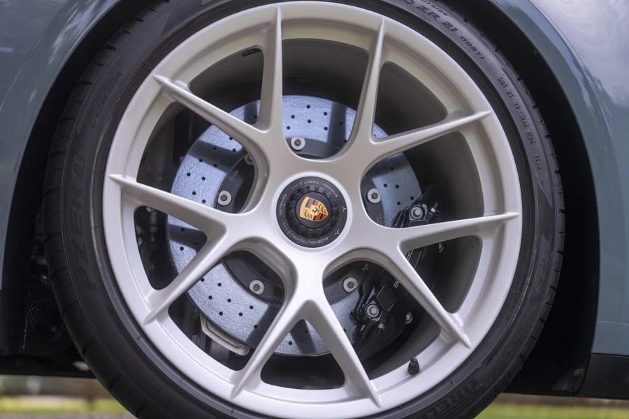 2024 Porsche 992 S/T - Image 29 of 31