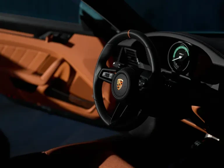 2024 Porsche 992 S/T - Image 12 of 31