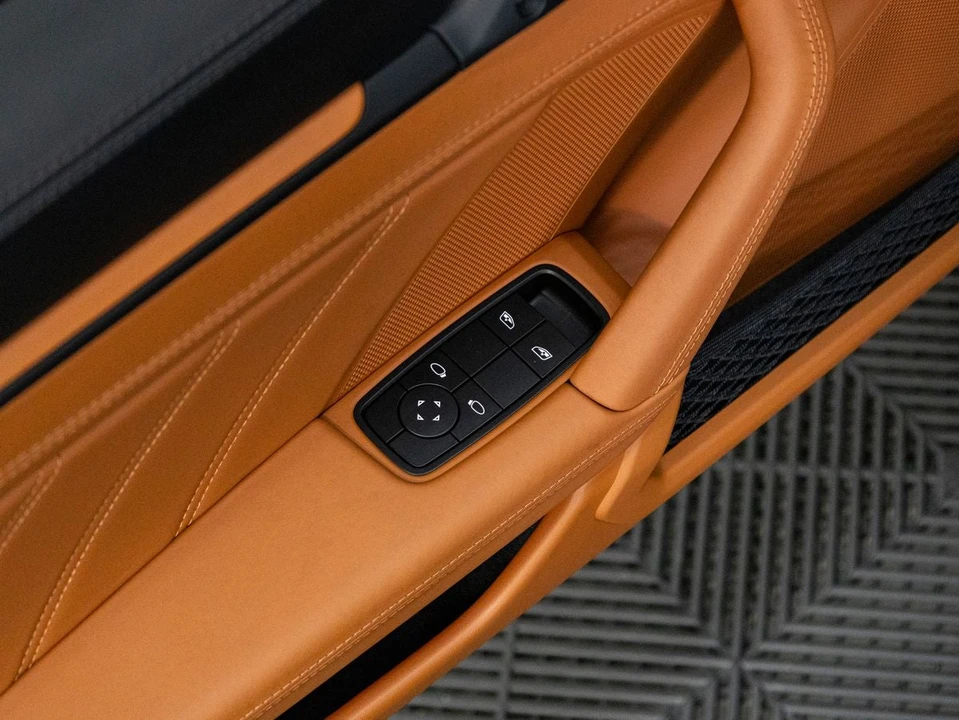2024 Porsche 992 S/T - Image 27 of 31