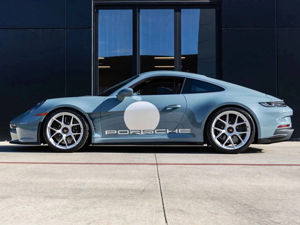 2024 Porsche 992 S/T - Image 2 of 5