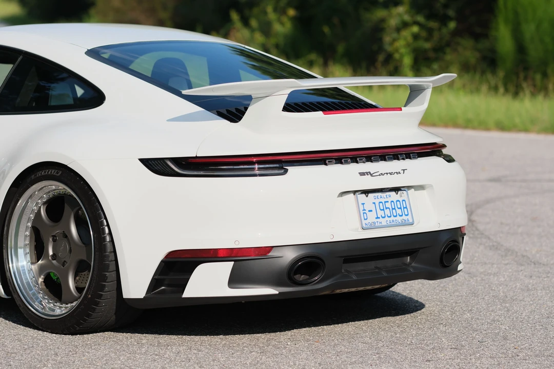 2024 Porsche 992 Carrera T - Image 10 of 31
