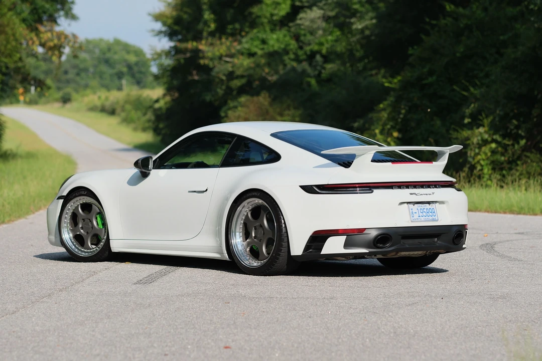 2024 Porsche 992 Carrera T - Image 12 of 31