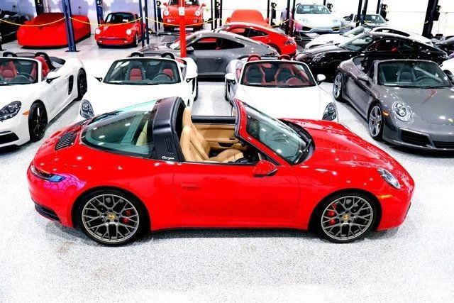 2024 Porsche 992 Targa 4 & 4S - Image 7 of 12