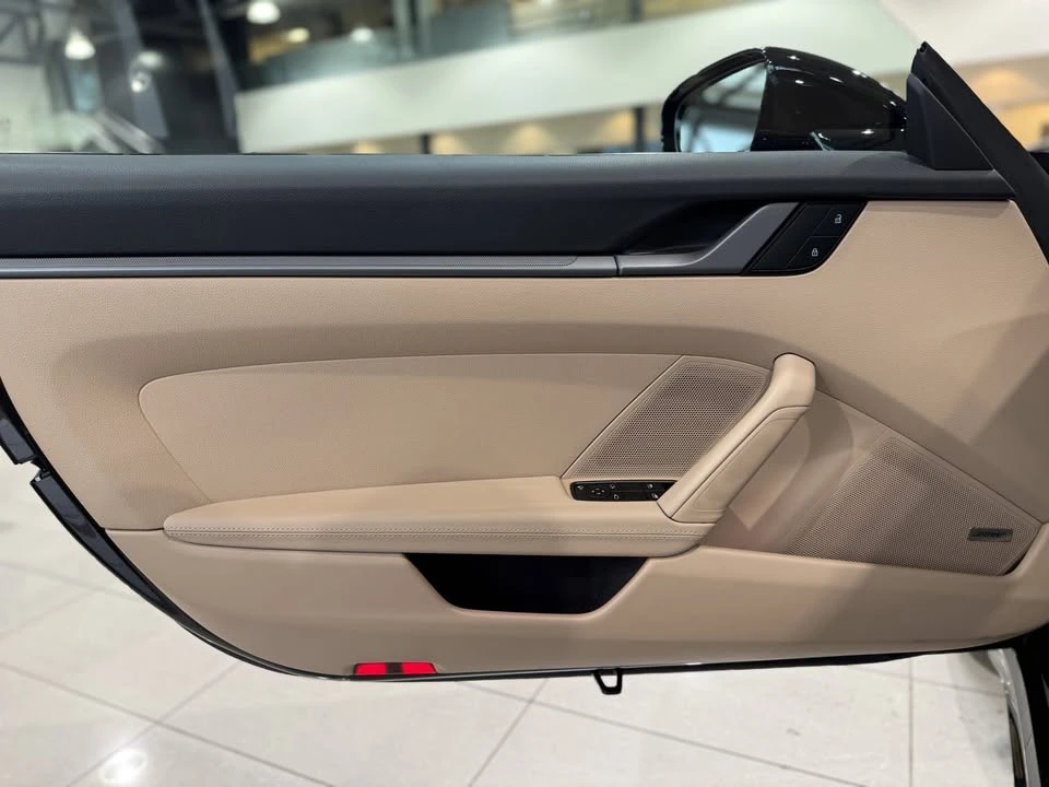 2024 Porsche 992 Targa 4 & 4S - Image 11 of 15