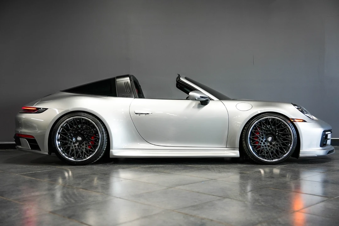 2024 Porsche 992 Targa 4 & 4S - Image 2 of 18