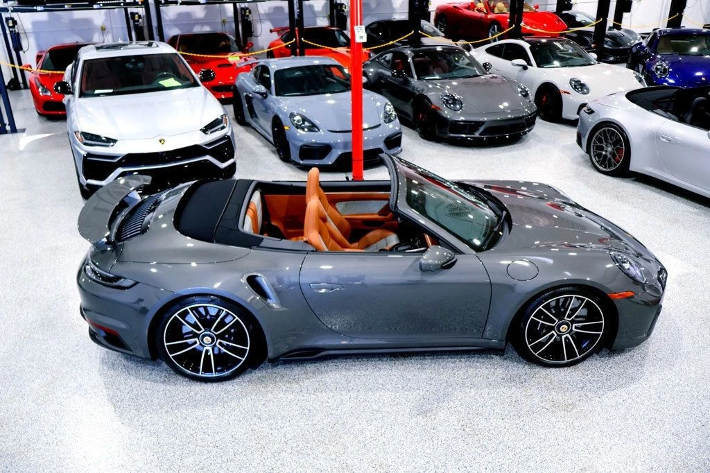 2024 Porsche 992 Carrera - Image 9 of 12