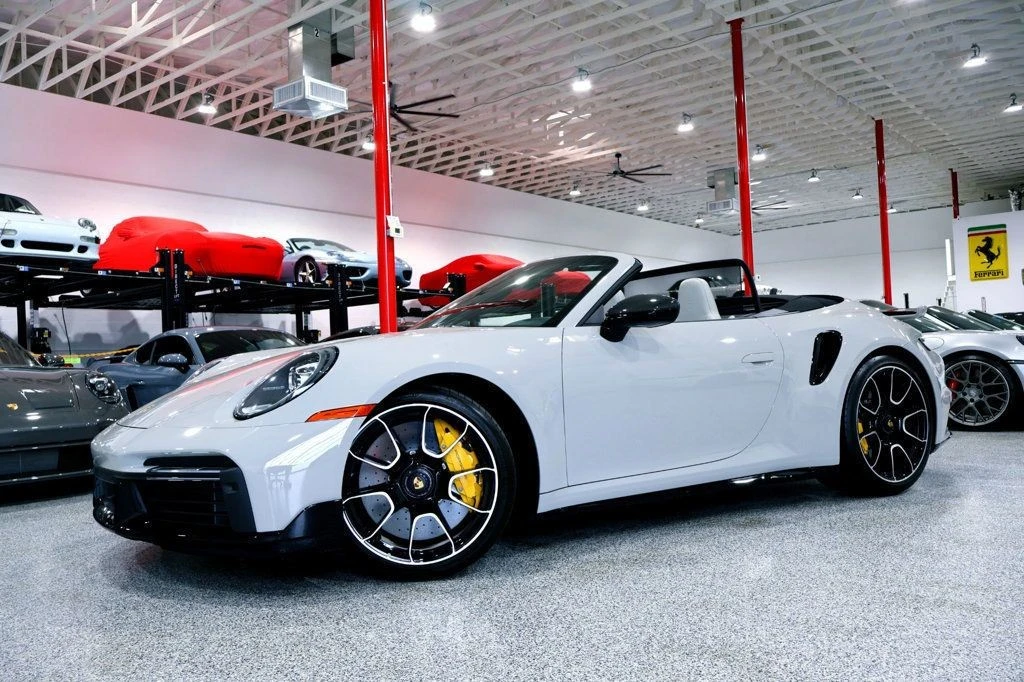 2024 Porsche - Image 5 of 12