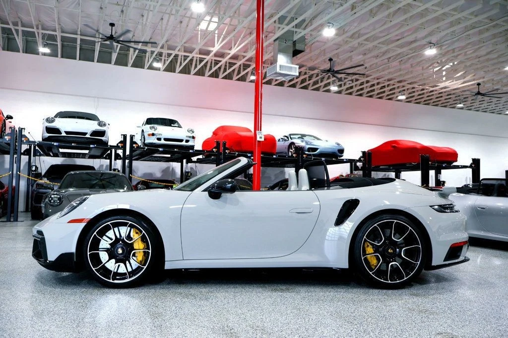 2024 Porsche - Image 2 of 12