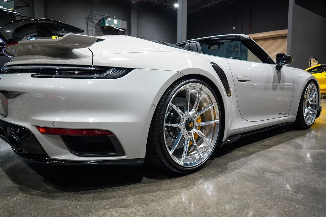 2024 Porsche 992 Turbo S - Image 18 of 21