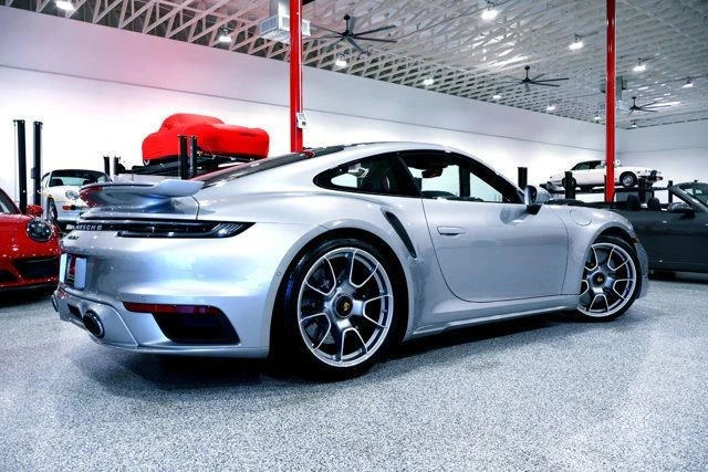 2024 Porsche - Image 12 of 12