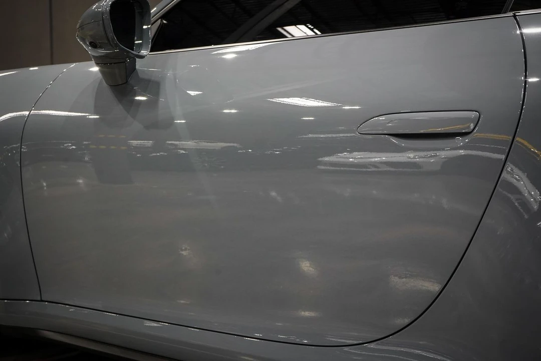 2024 Porsche 992 Turbo S - Image 19 of 31
