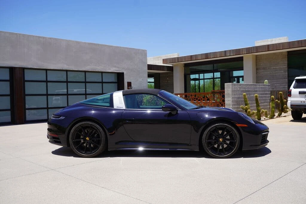 2024 Porsche 992 Targa 4 & 4S - Image 11 of 31