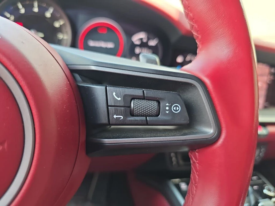 2024 Porsche 992 Targa 4 & 4S - Image 20 of 26