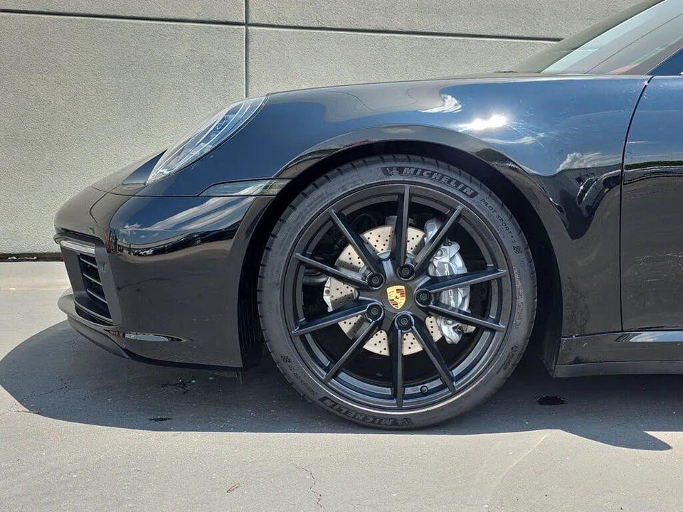 2024 Porsche 992 Targa 4 & 4S - Image 11 of 26