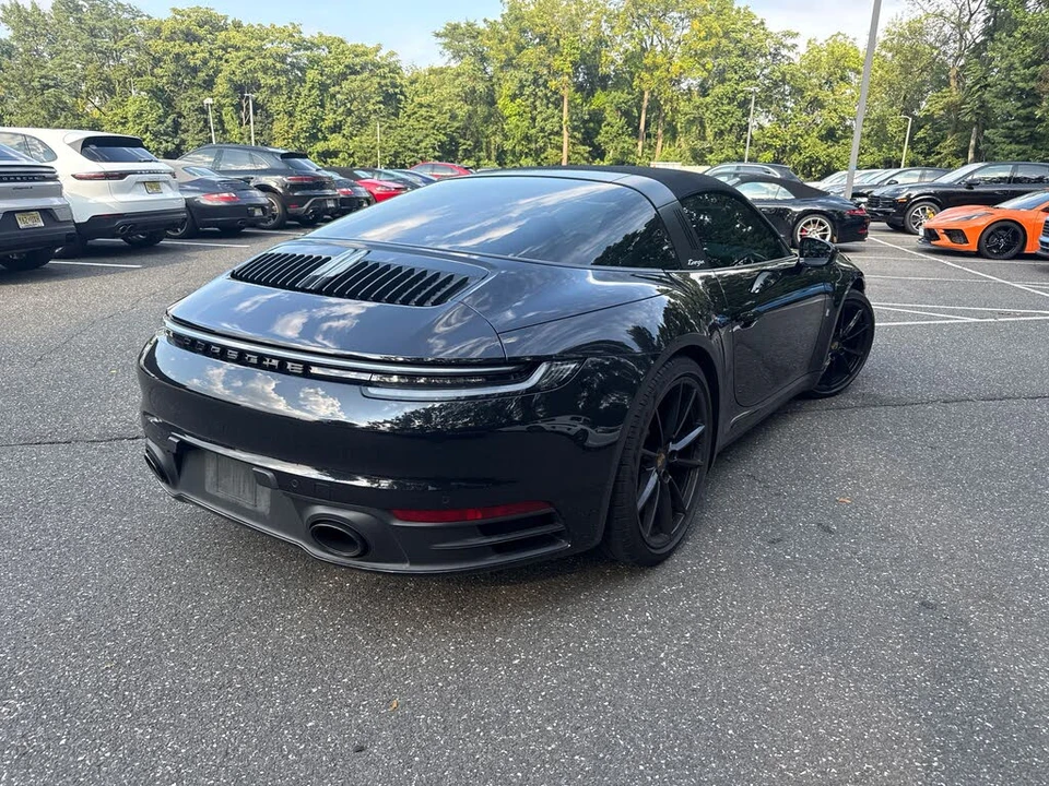 2024 Porsche 992 Targa 4 & 4S - Image 3 of 8