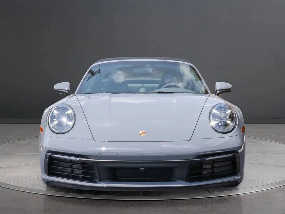 2024 Porsche 992 Targa 4 & 4S - Image 15 of 31