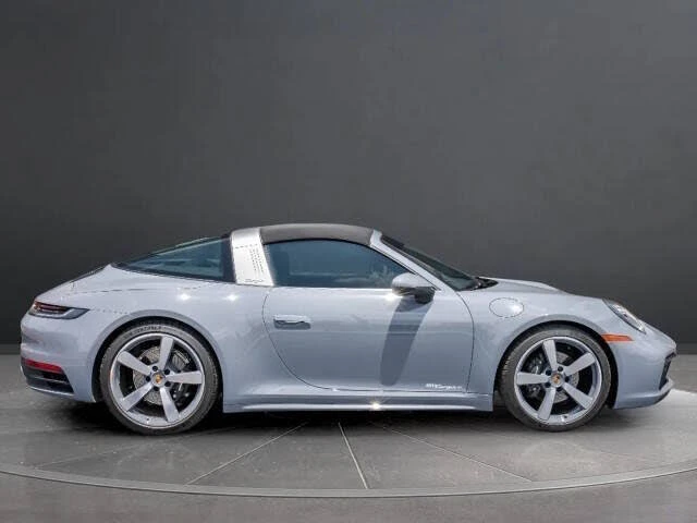 2024 Porsche 992 Targa 4 & 4S - Image 9 of 31