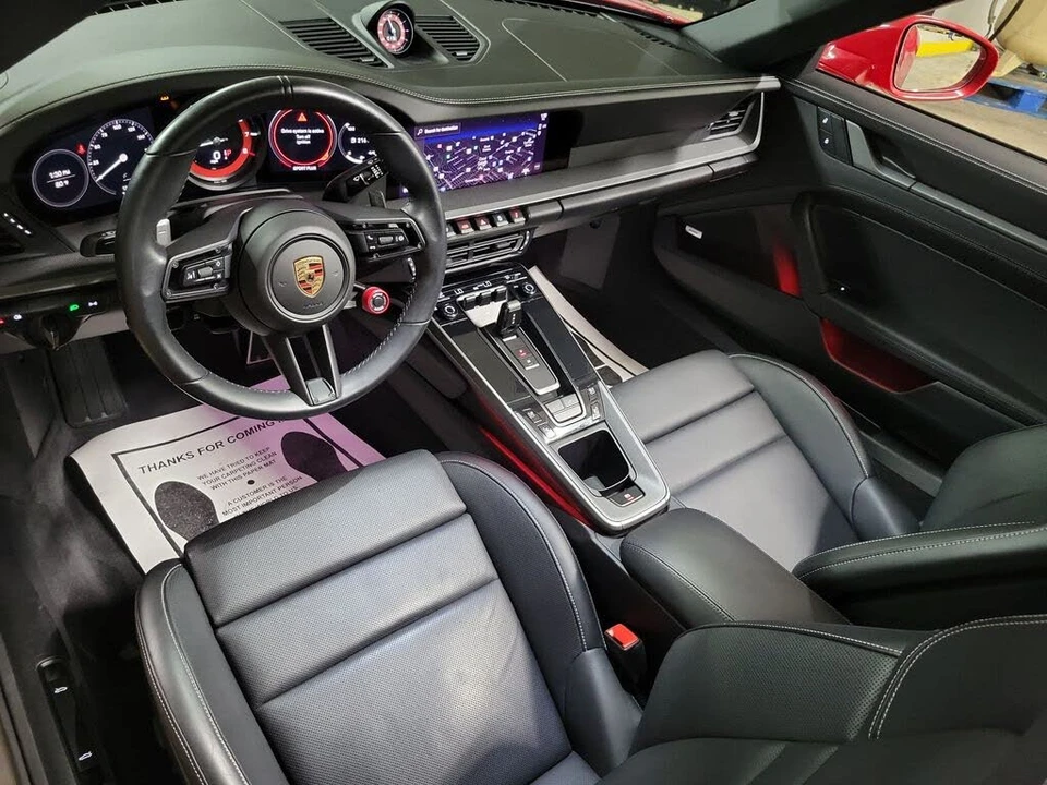 2024 Porsche 992 Targa 4 & 4S - Image 17 of 24