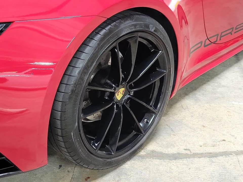 2024 Porsche 992 Targa 4 & 4S - Image 8 of 24