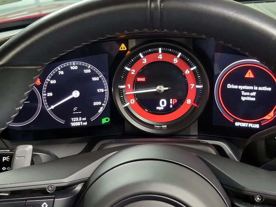2024 Porsche 992 Targa 4 & 4S - Image 21 of 24