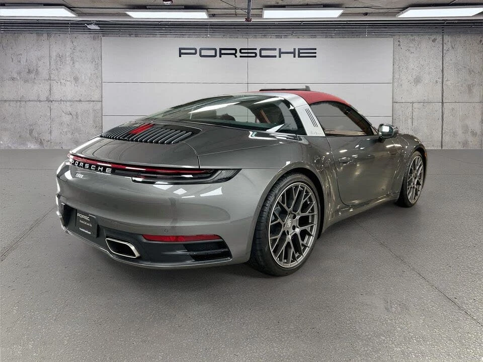 2024 Porsche 992 Targa 4 & 4S - Image 9 of 31