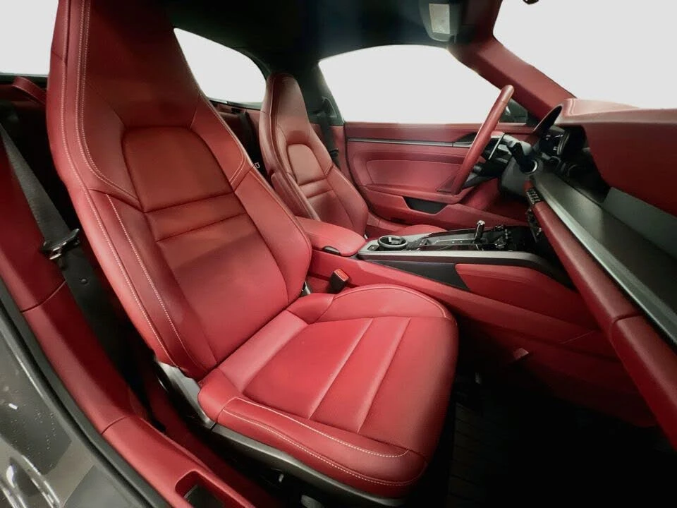 2024 Porsche 992 Targa 4 & 4S - Image 28 of 31