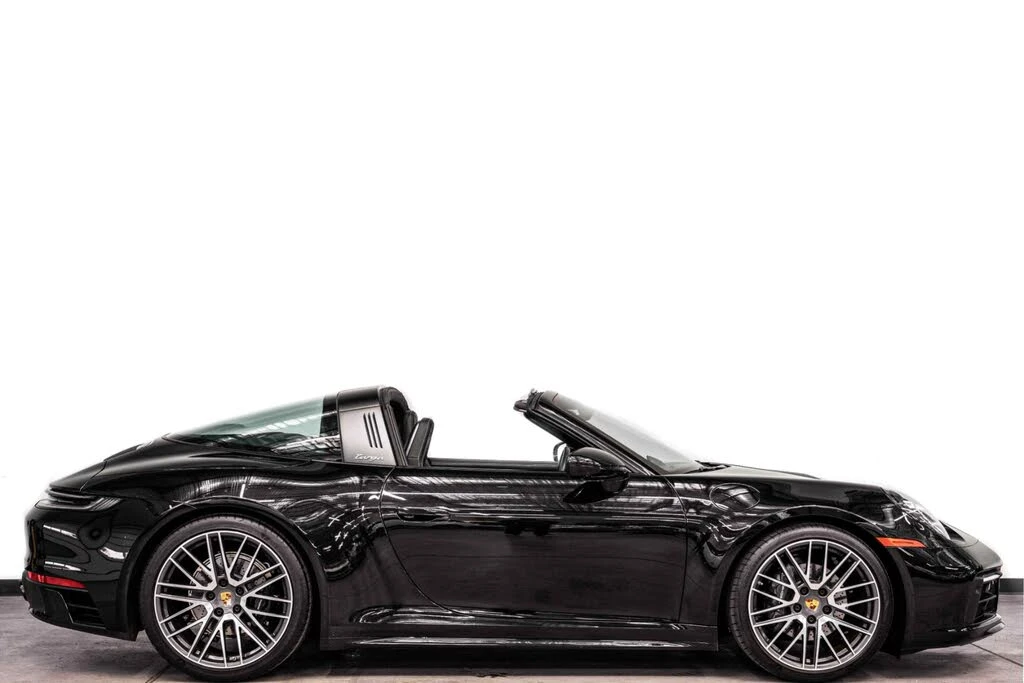 2024 Porsche 992 Targa 4 & 4S - Image 2 of 31