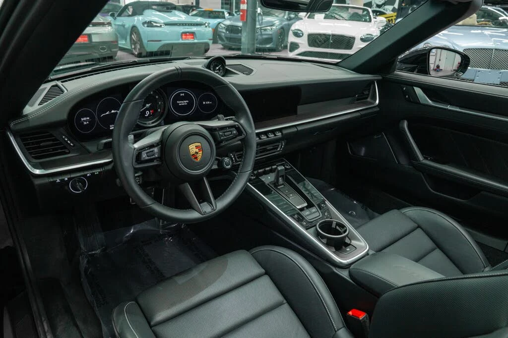 2024 Porsche 992 Targa 4 & 4S - Image 11 of 31