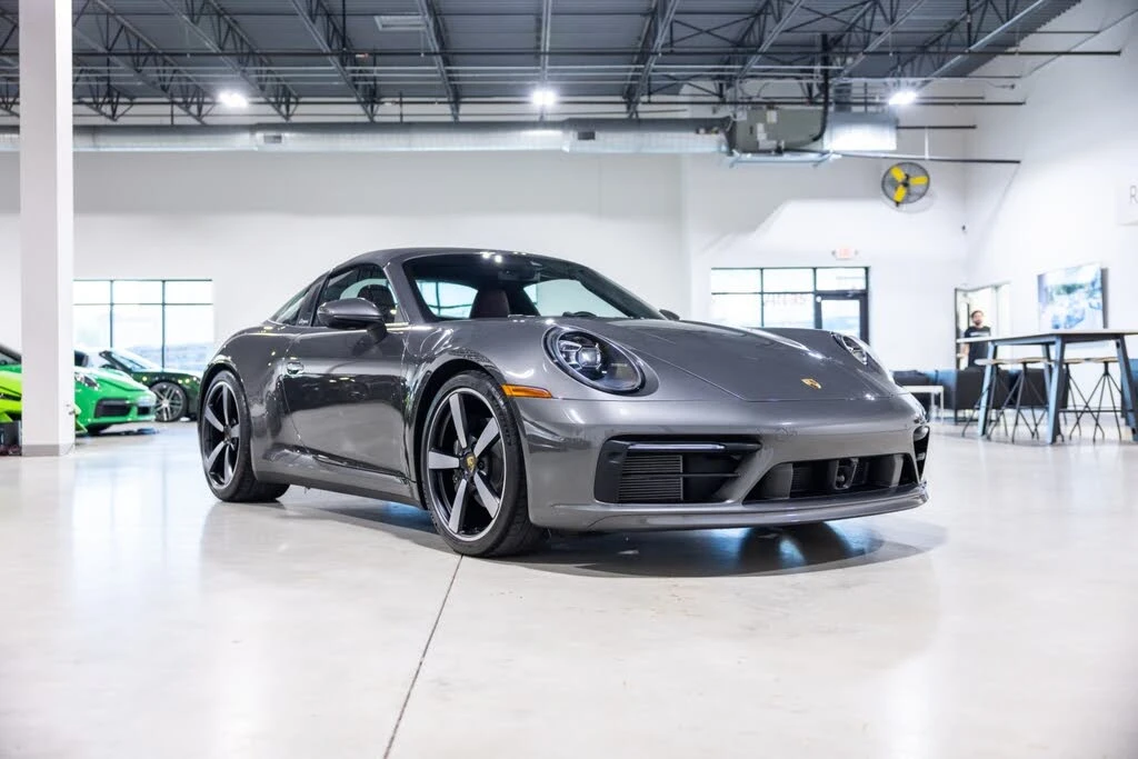 2024 Porsche 992 Targa 4 & 4S - Image 3 of 31