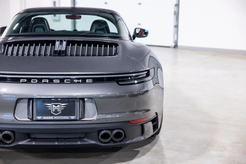 2024 Porsche 992 Targa 4 & 4S - Image 13 of 31