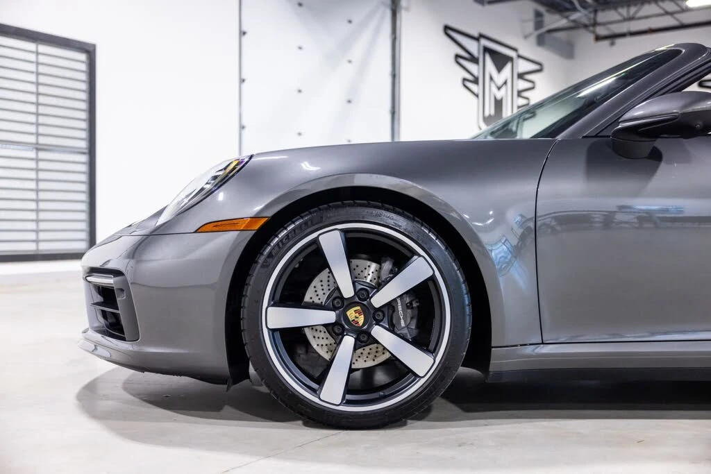2024 Porsche 992 Targa 4 & 4S - Image 18 of 31