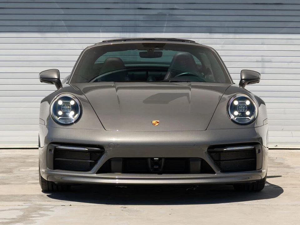 2024 Porsche 992 Targa 4 & 4S - Image 27 of 29