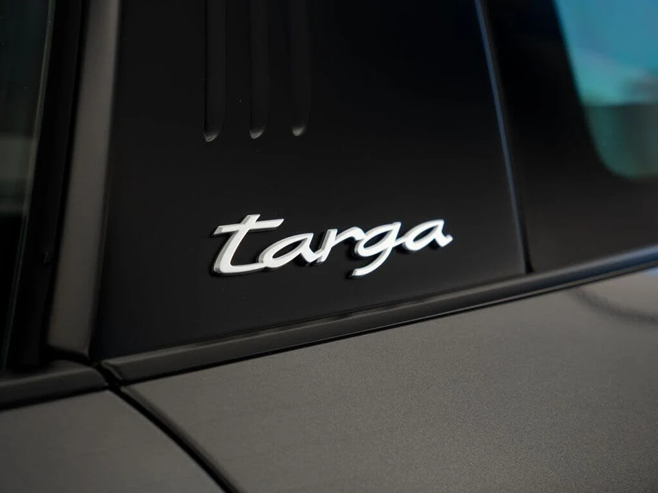 2024 Porsche 992 Targa 4 & 4S - Image 17 of 29