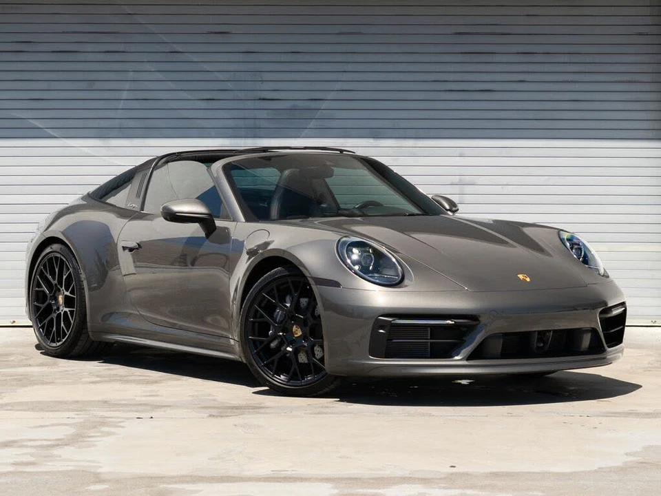2024 Porsche 992 Targa 4 & 4S - Image 26 of 29