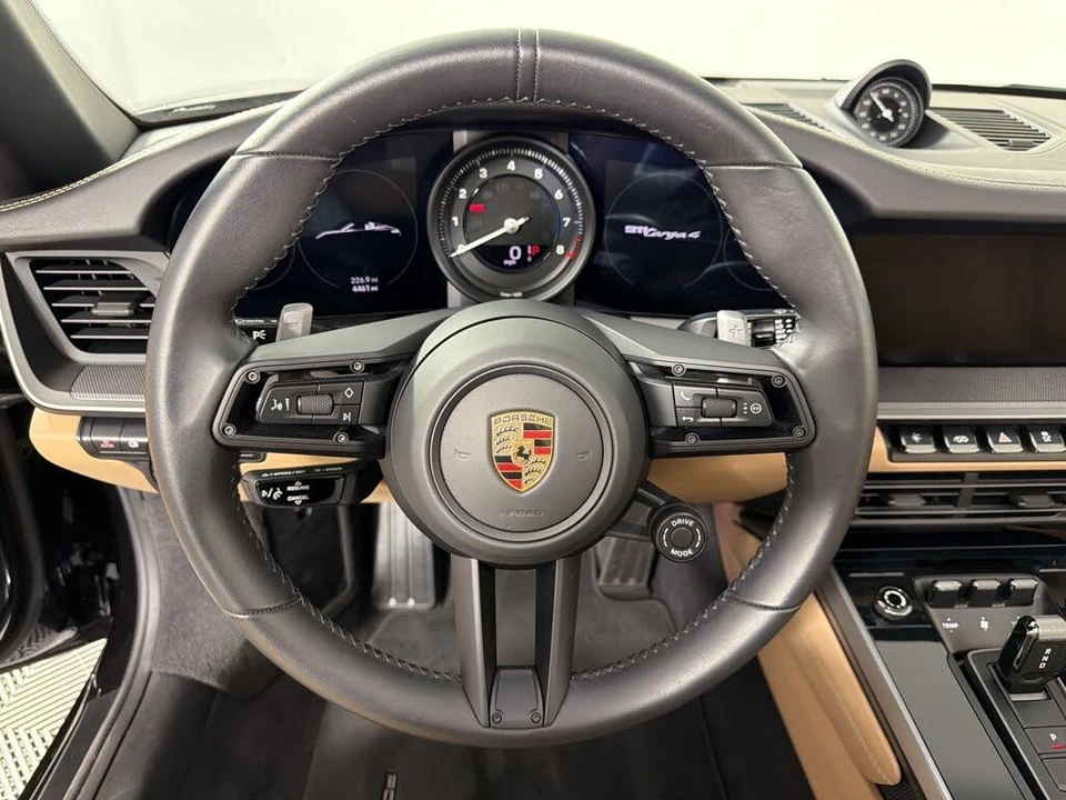2024 Porsche 992 Targa 4 & 4S - Image 11 of 31
