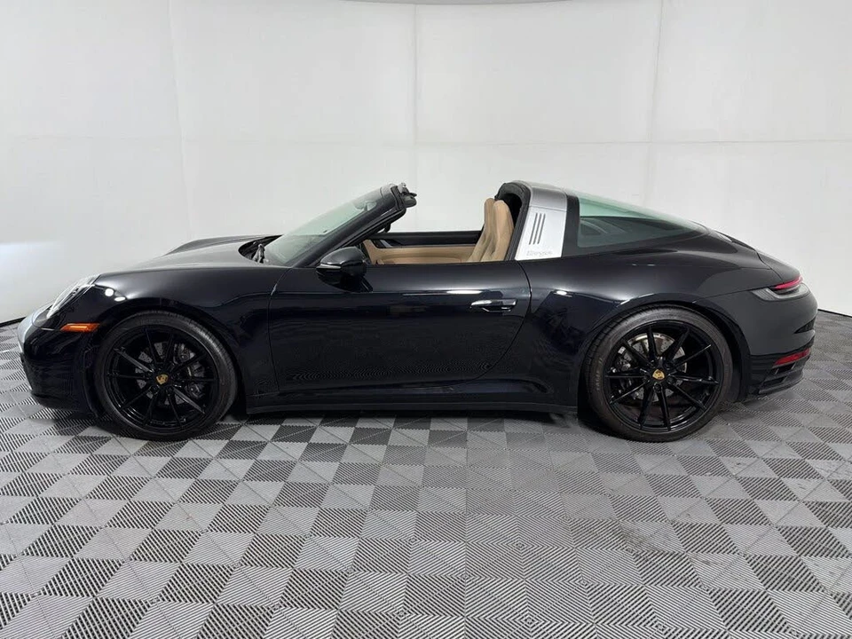 2024 Porsche 992 Targa 4 & 4S - Image 2 of 31