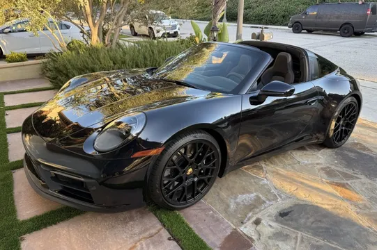 2024 Porsche 911 Targa 4 GTS