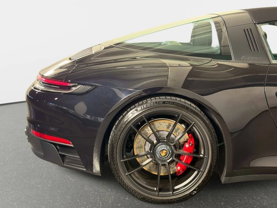 2024 Porsche 992 Targa 4 GTS - Image 19 of 31