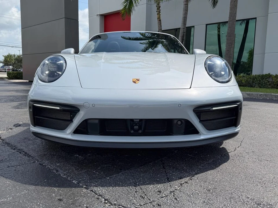 2024 Porsche 992 Targa 4 GTS - Image 5 of 31