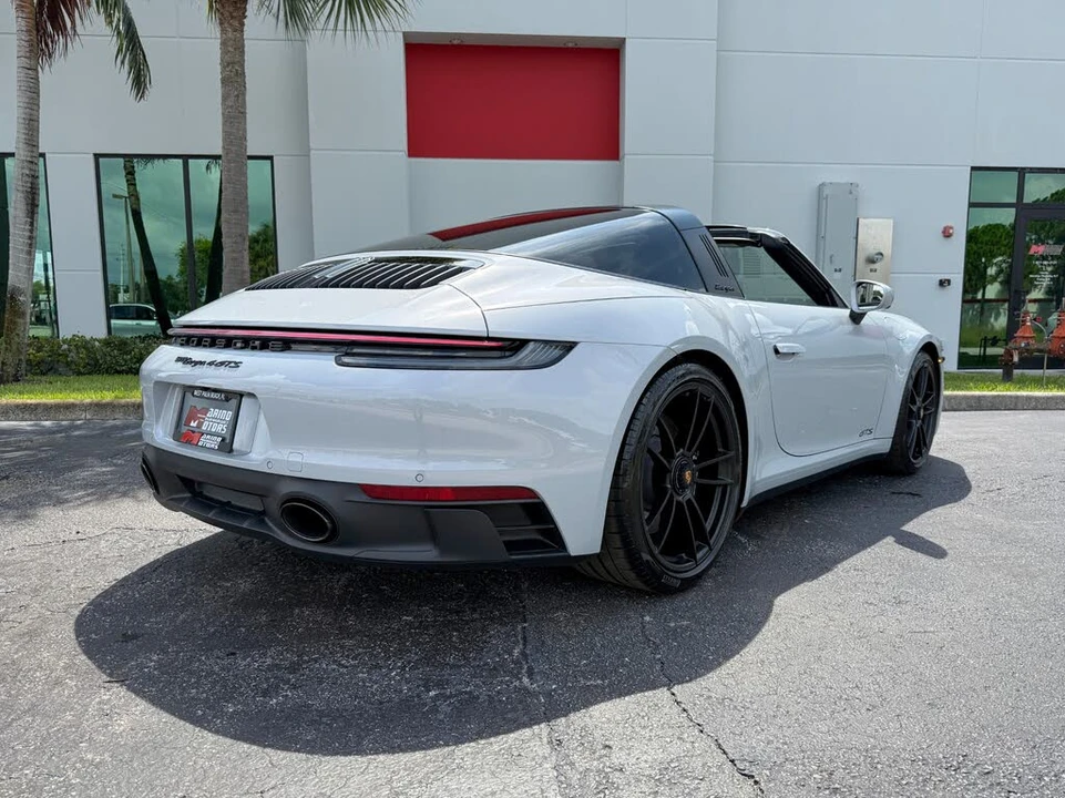2024 Porsche 992 Targa 4 GTS - Image 16 of 31