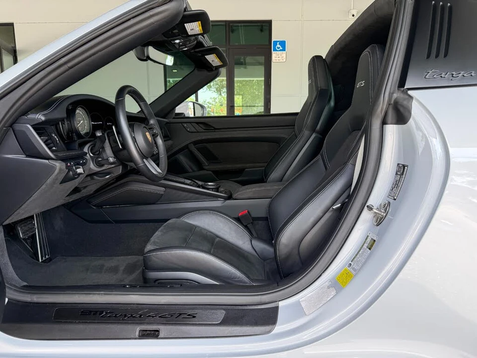 2024 Porsche 992 Targa 4 GTS - Image 19 of 31