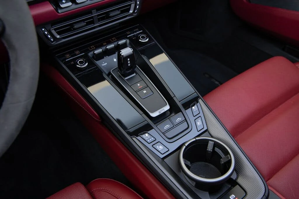 2024 Porsche 992 Targa 4 GTS - Image 17 of 31