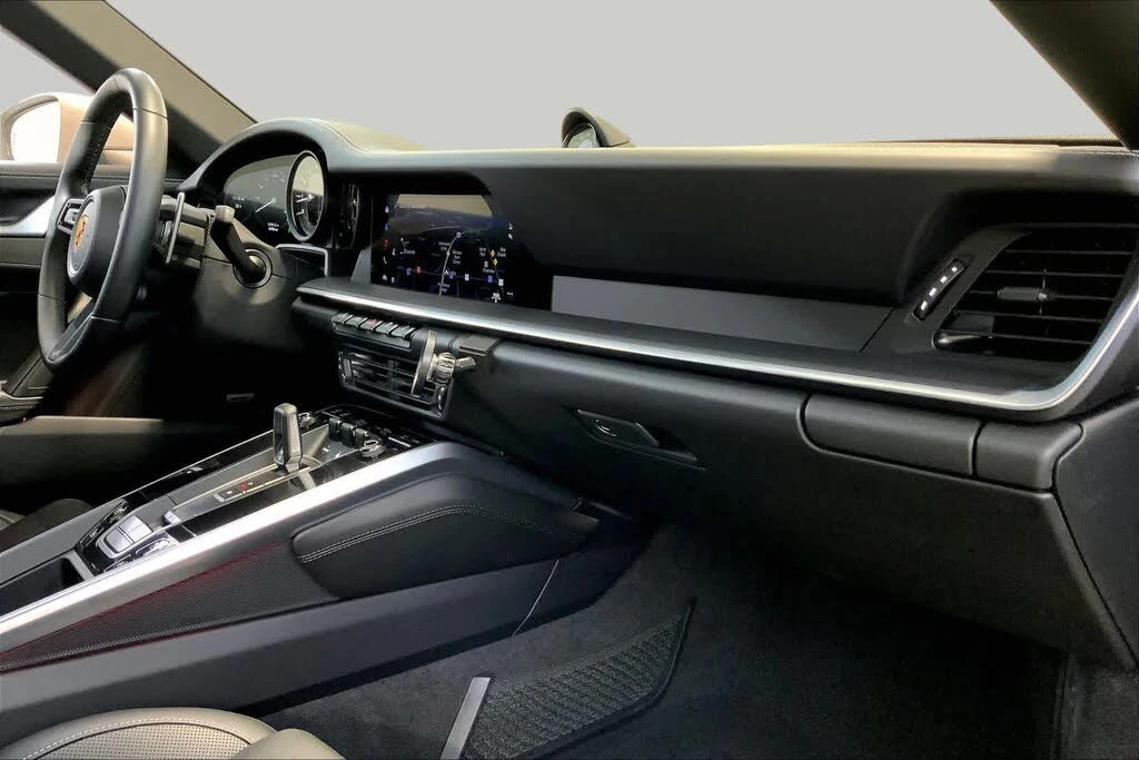 2024 Porsche 992 Targa 4 GTS - Image 18 of 31