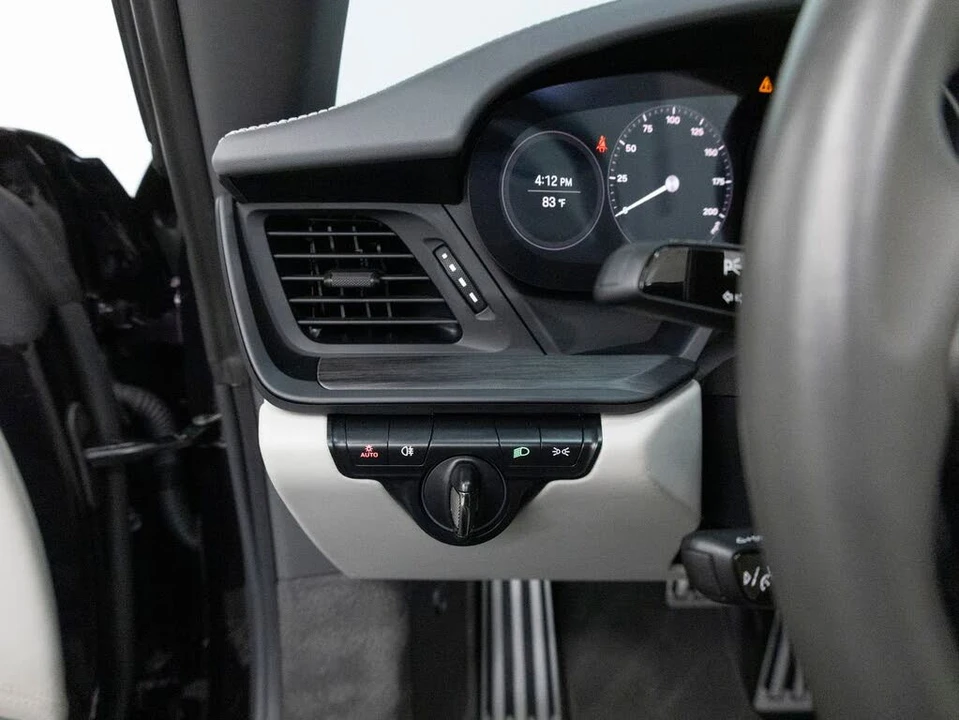 2024 Porsche 992 Targa 4 GTS - Image 27 of 31