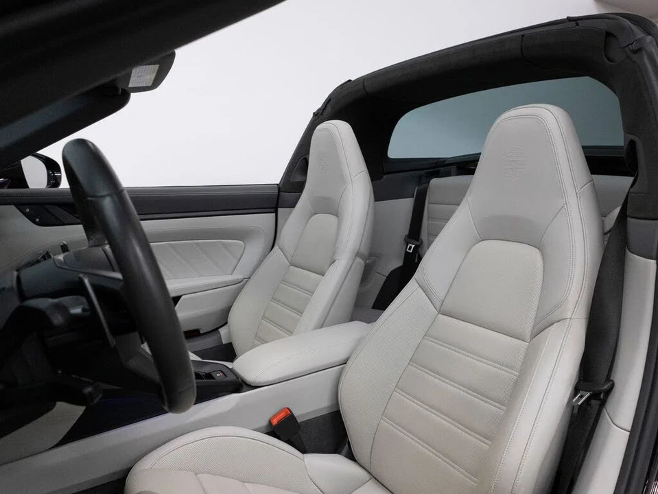 2024 Porsche 992 Targa 4 GTS - Image 5 of 31