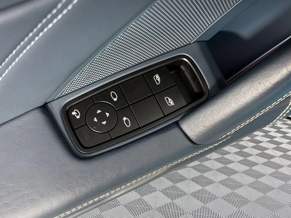 2024 Porsche 992 Targa 4 GTS - Image 14 of 31