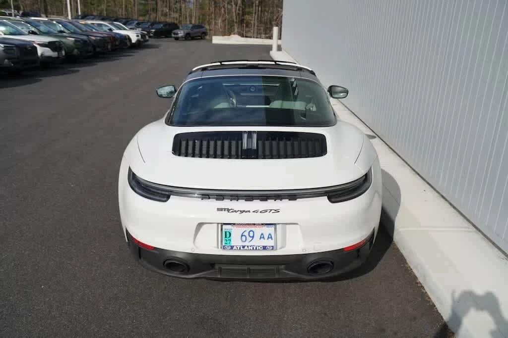 2024 Porsche 992 Targa 4 GTS - Image 5 of 31