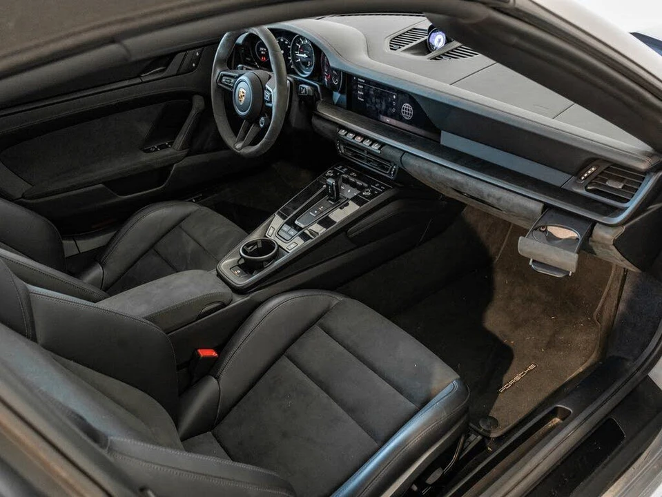 2024 Porsche 992 Targa 4 GTS - Image 21 of 30